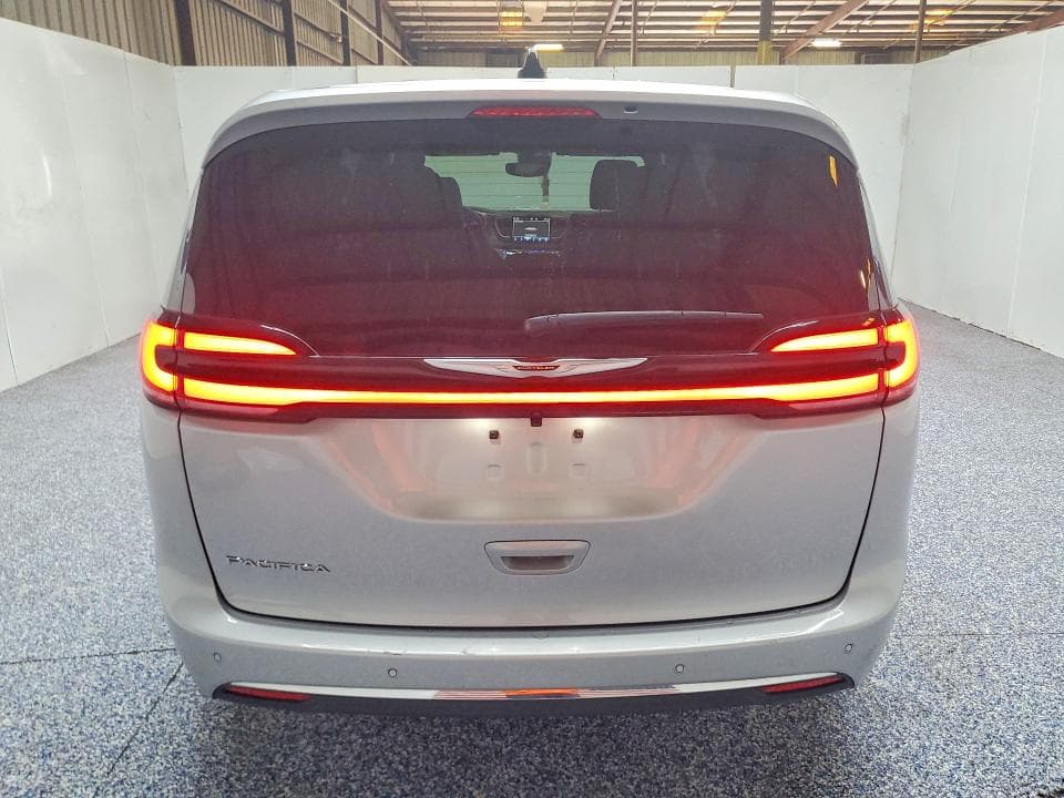 2026 CHRYSLER PACIFICA SELECT 6