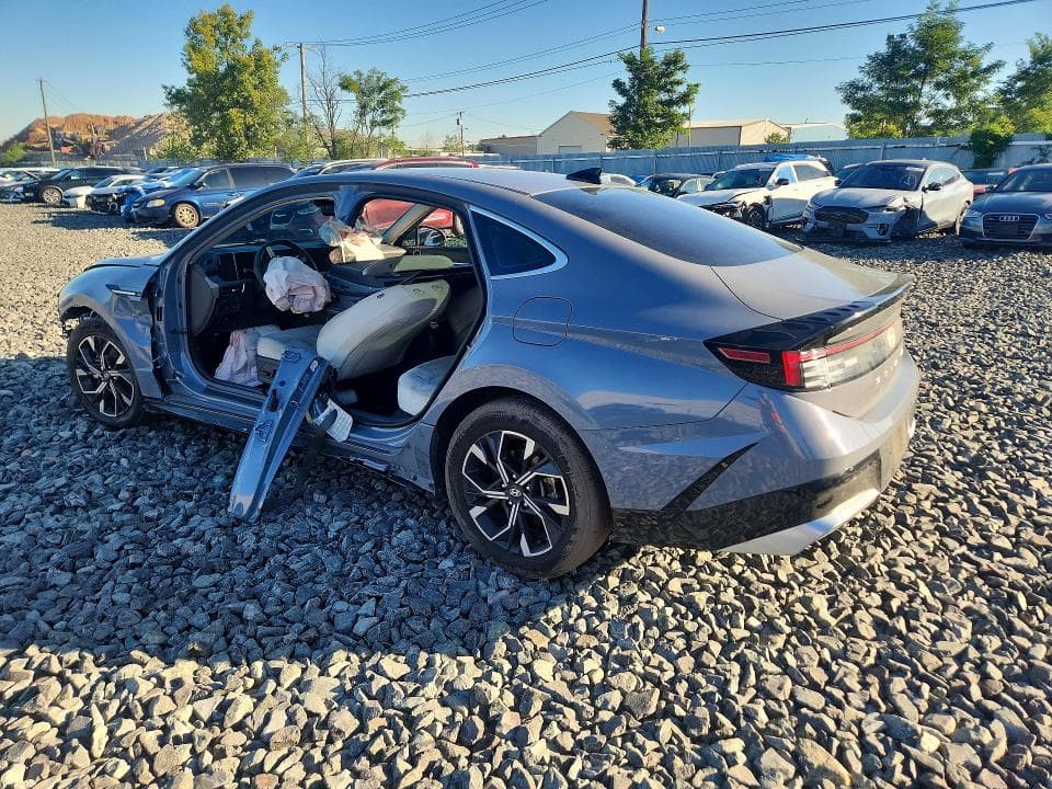 2025 HYUNDAI SONATA SEL 2
