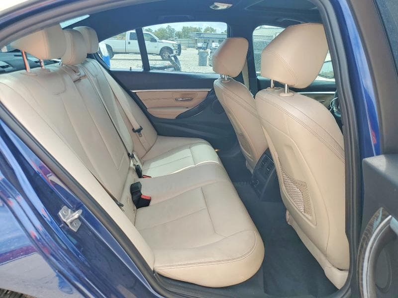 2017 BMW 330 I 10