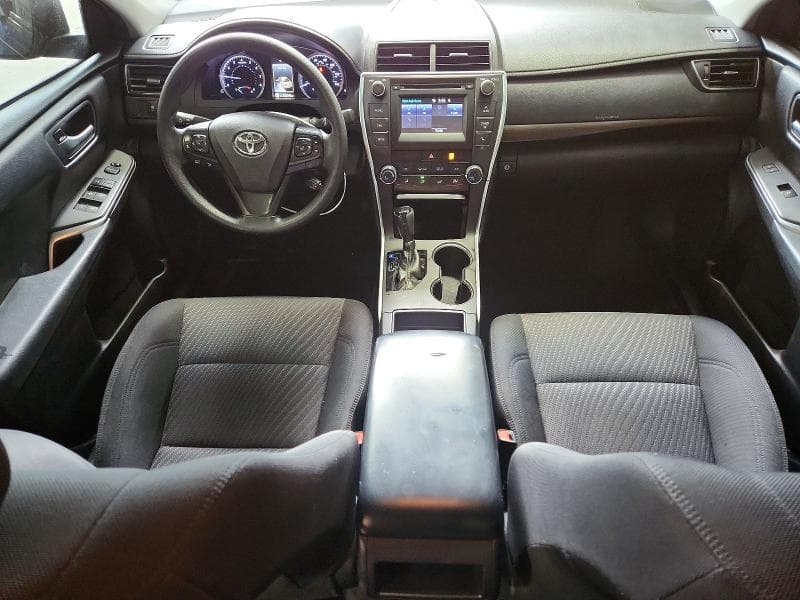 2017 TOYOTA CAMRY LE 8