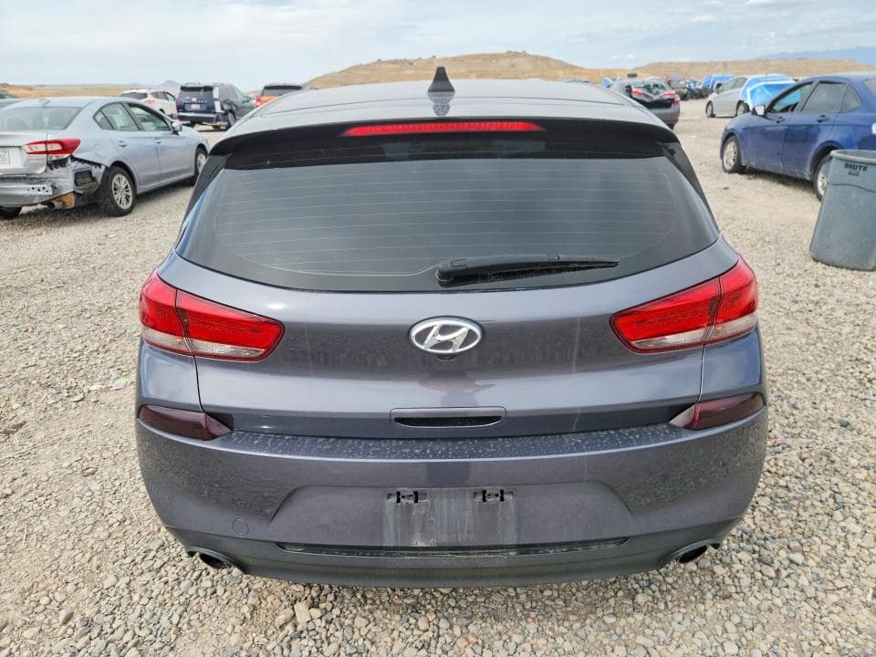 2018 HYUNDAI ELANTRA GT SPORT 6