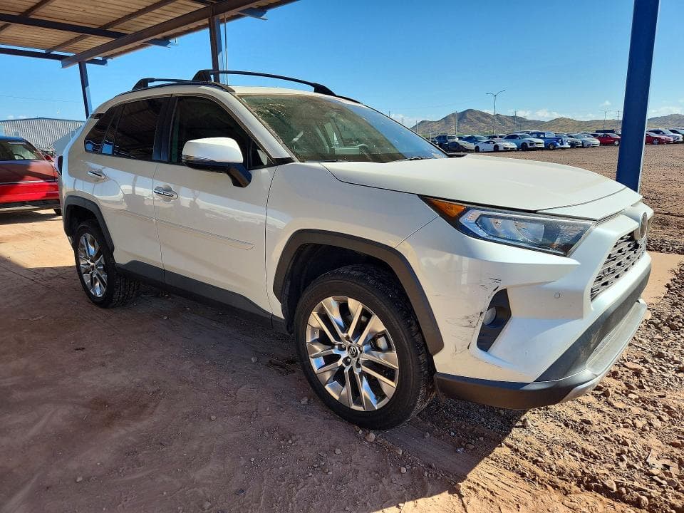 2021 TOYOTA RAV4 LIMITED 4