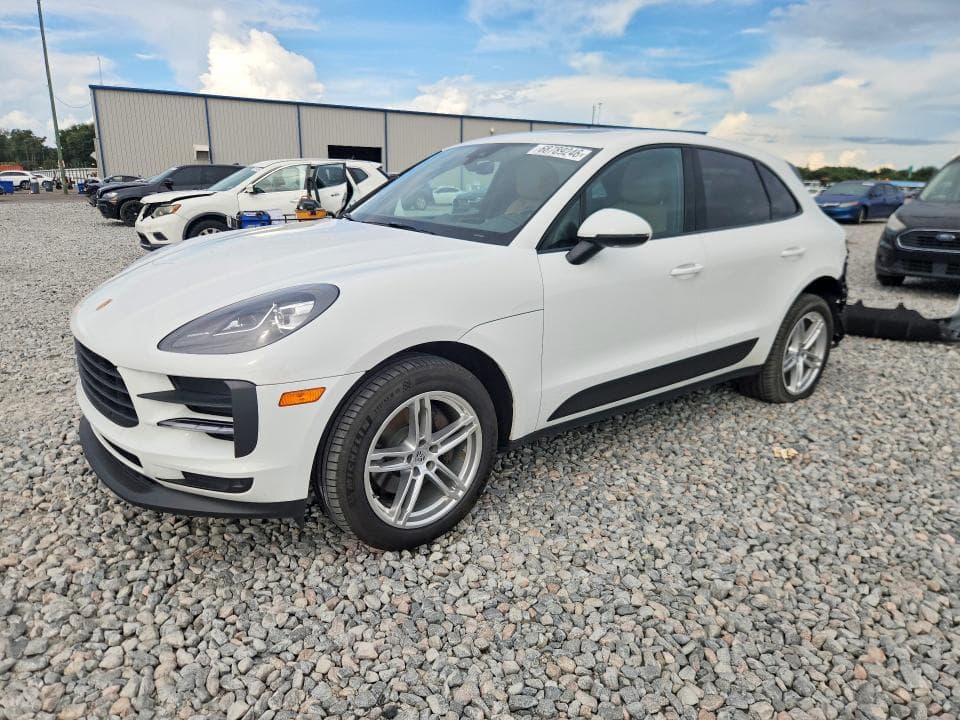 2020 PORSCHE MACAN - 1