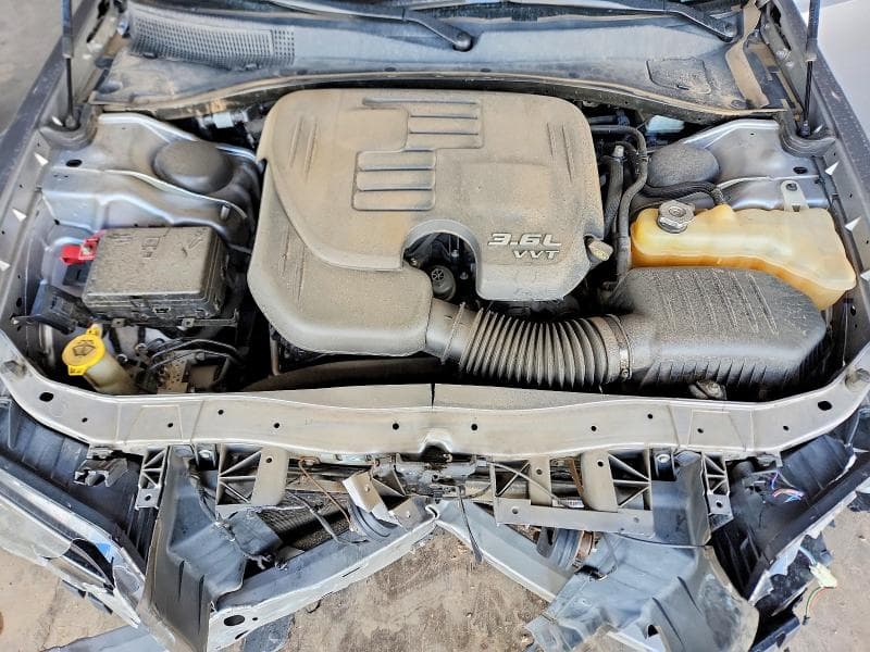 2018 CHRYSLER 300 S 11