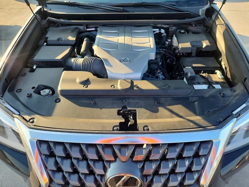 2023 LEXUS GX 460 11