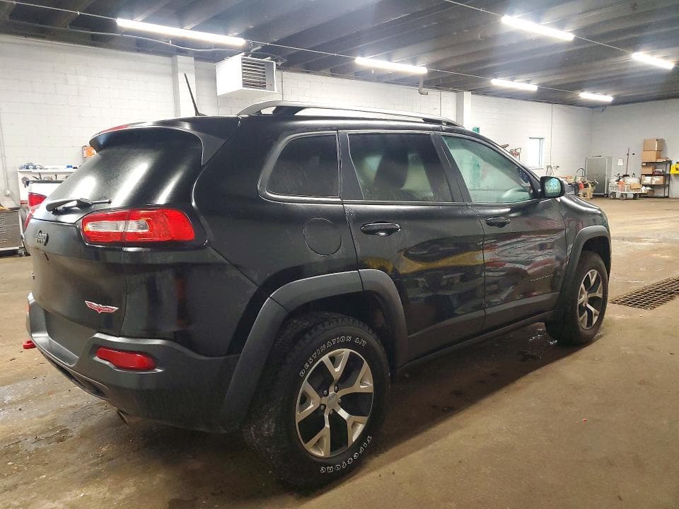 2017 JEEP CHEROKEE TRAILHAWK 3