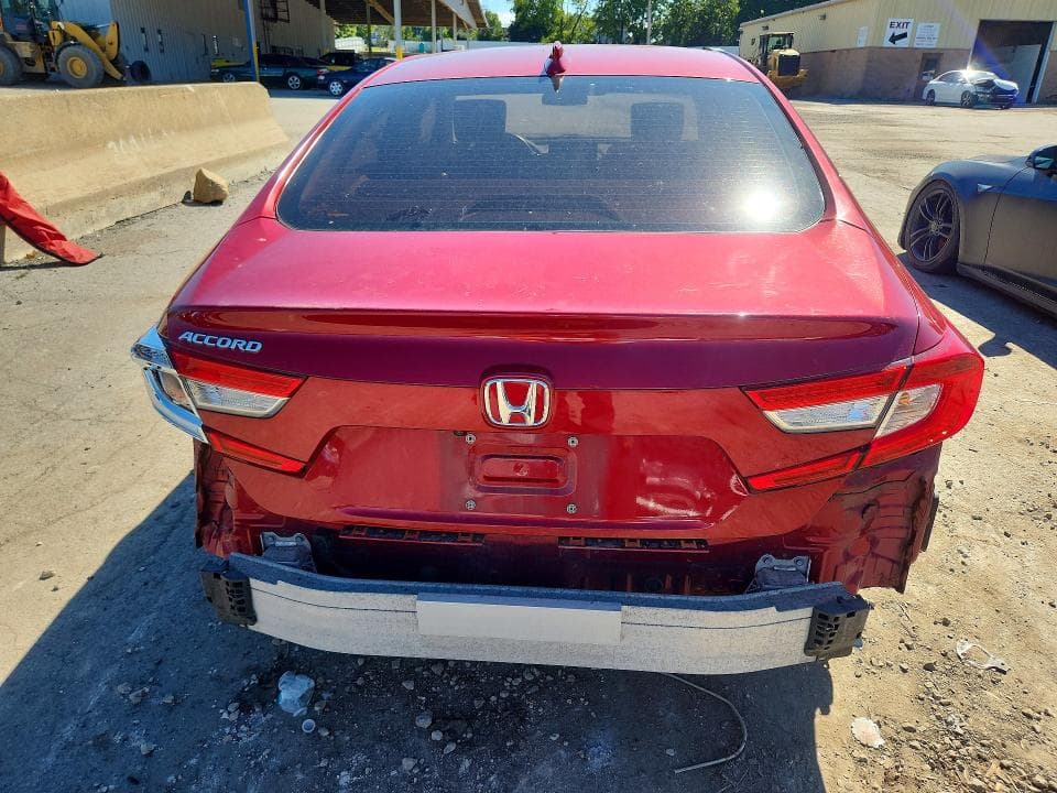 2018 HONDA ACCORD LX 6