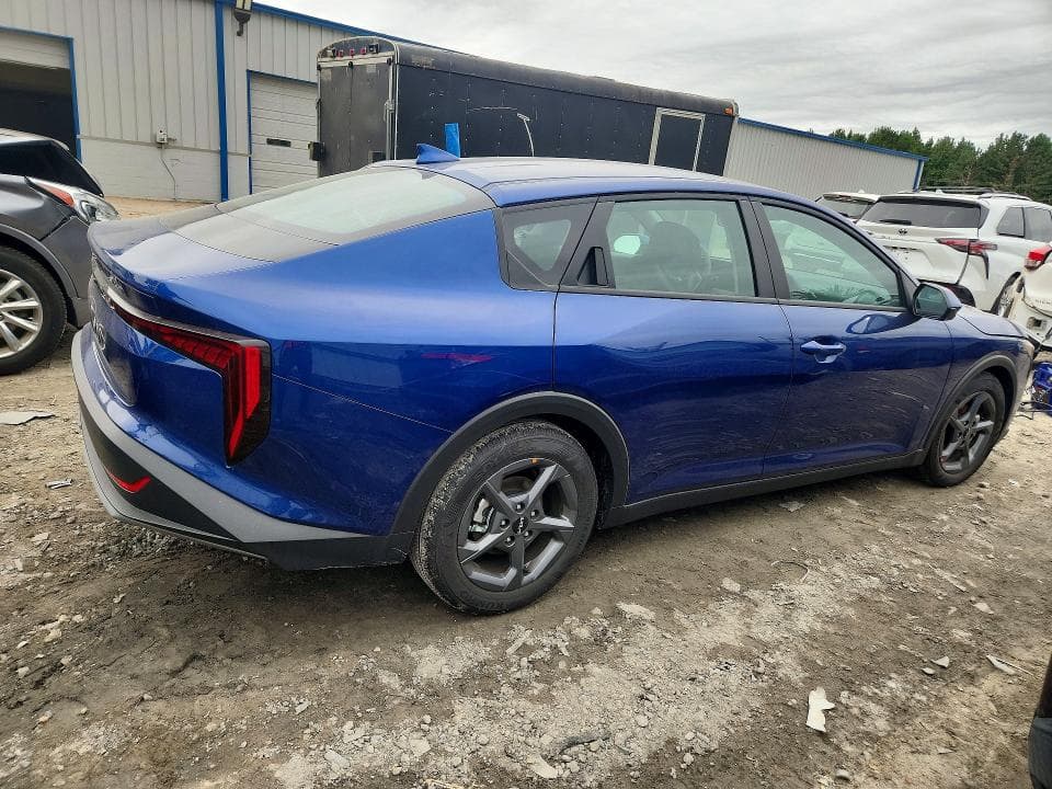 2026 KIA K4 LXS 3