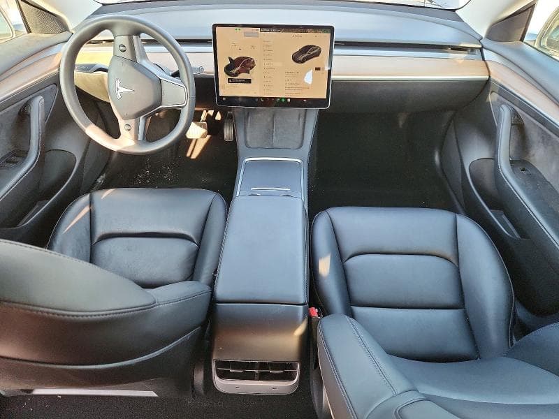 2022 TESLA MODEL 3 8