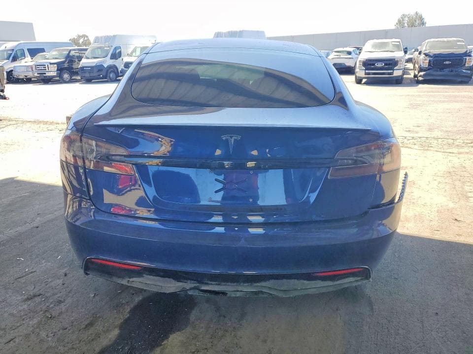 2021 TESLA MODEL S 6