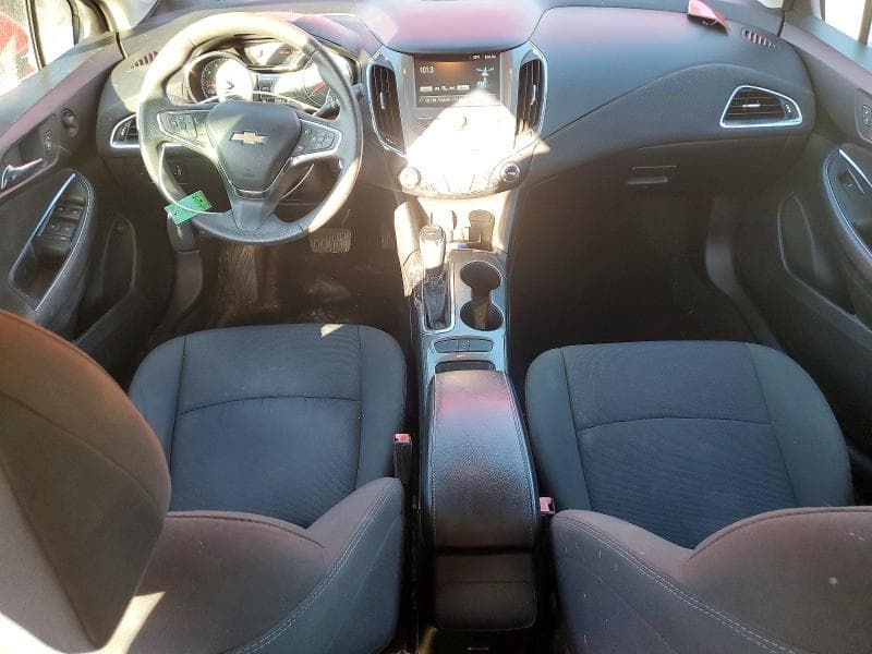 2017 CHEVROLET CRUZE LT 8