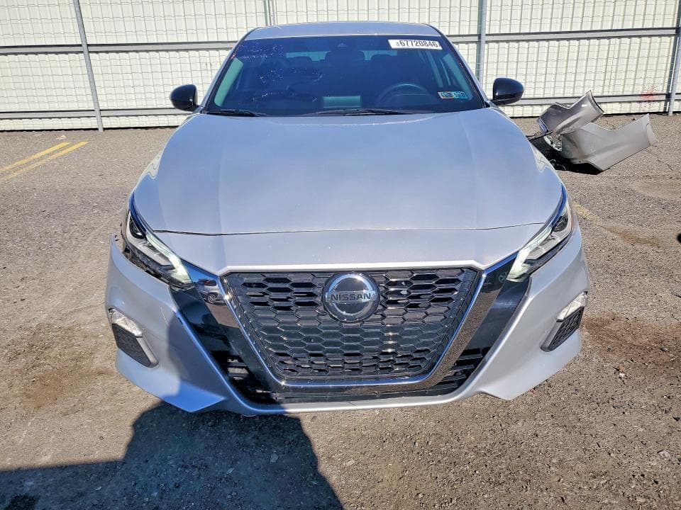 2021 NISSAN ALTIMA SR 5