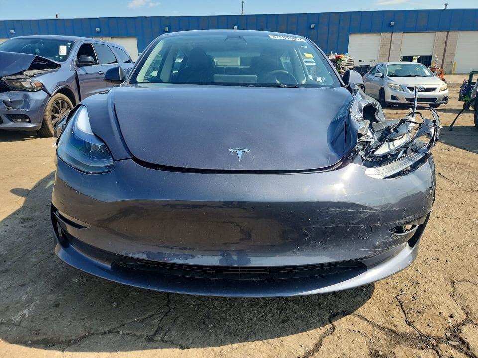 2023 TESLA MODEL 3 5