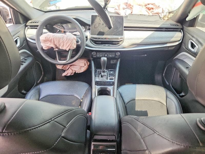 2024 JEEP COMPASS LATITUDE 8
