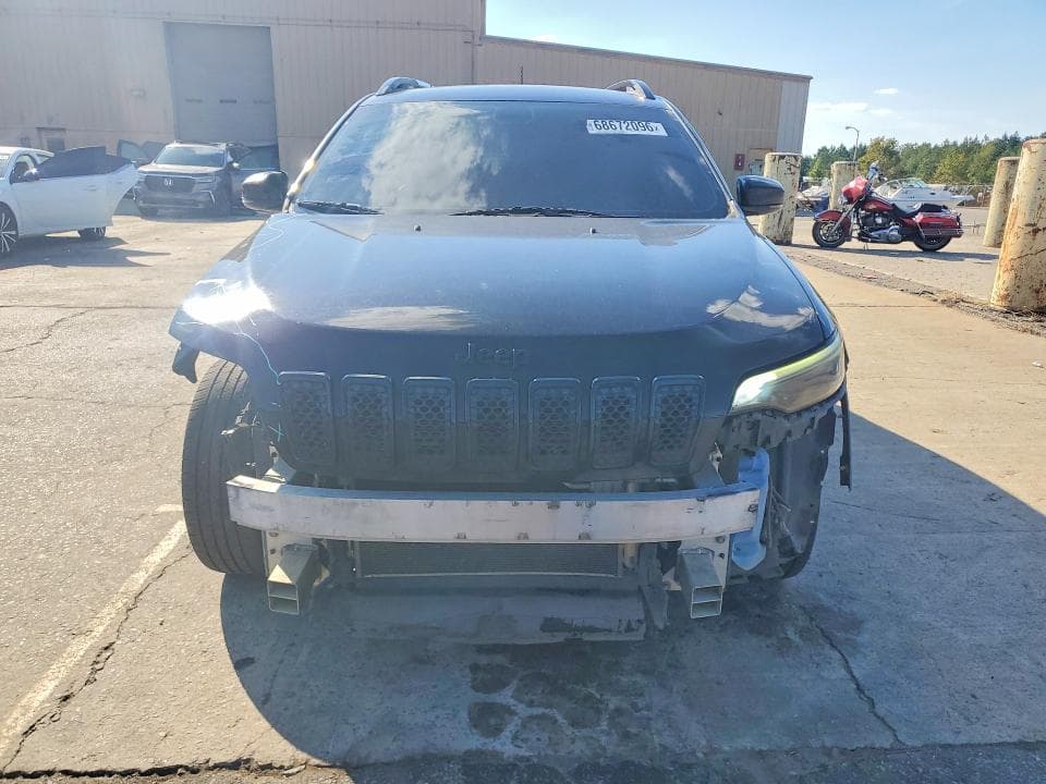 2019 JEEP CHEROKEE LATITUDE PLUS 5