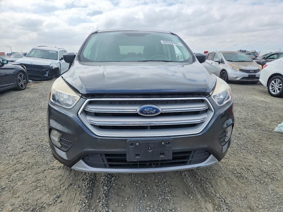2019 FORD ESCAPE SE 5