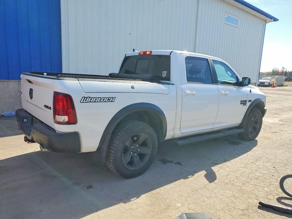 2021 RAM 1500 CLASSIC SLT 3