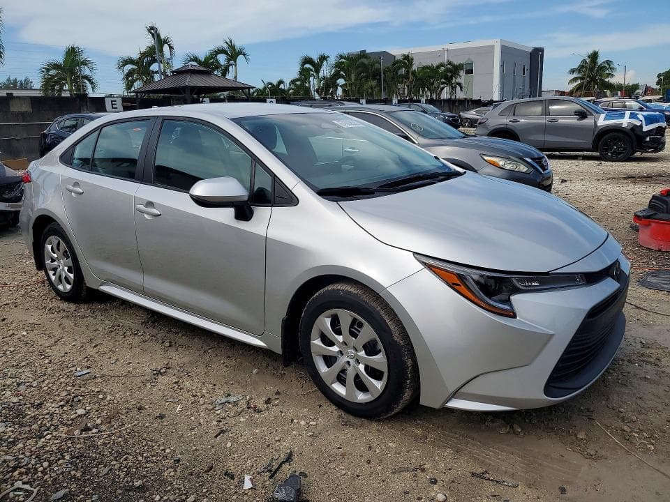 2025 TOYOTA COROLLA LE 4