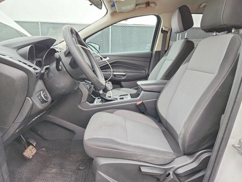 2017 FORD ESCAPE SE 7