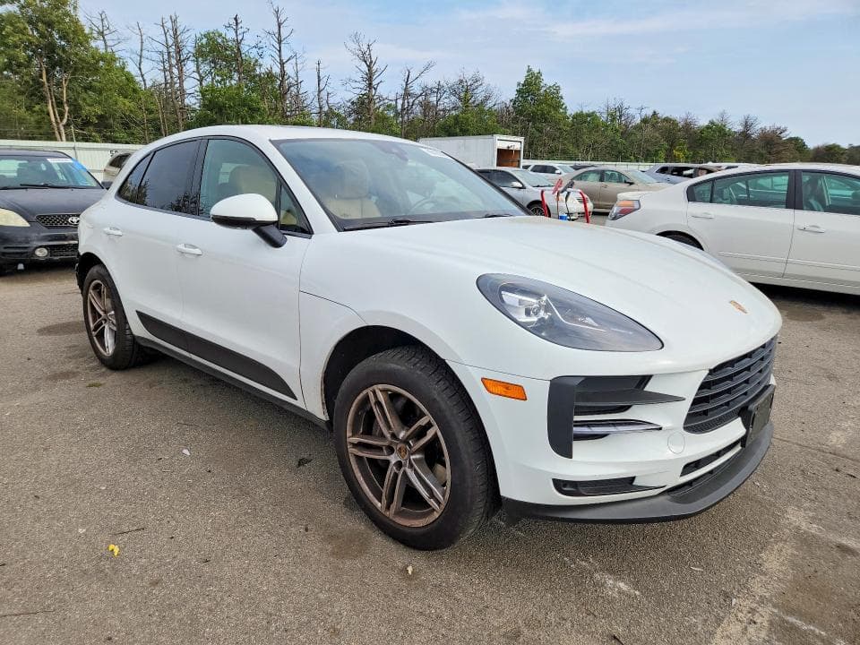 2021 PORSCHE MACAN 4