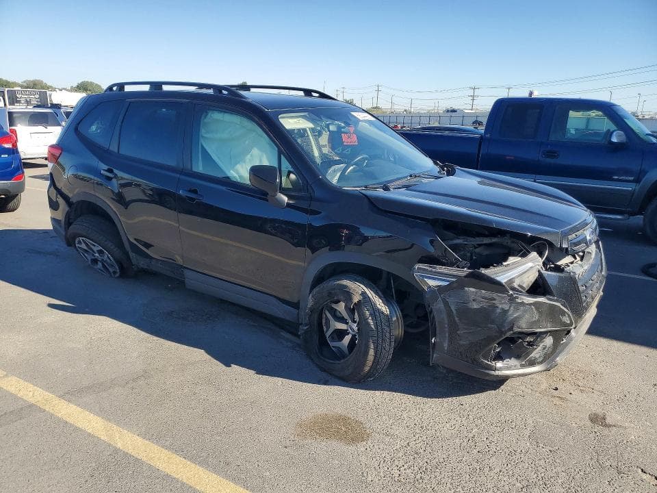 2023 SUBARU FORESTER PREMIUM 4