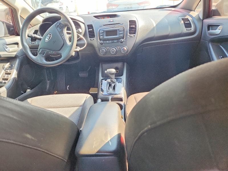 2017 KIA FORTE LX 8