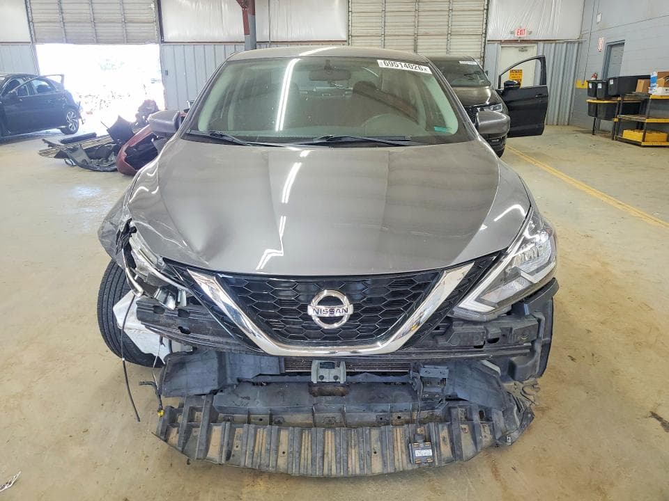 2018 NISSAN SENTRA SV 5