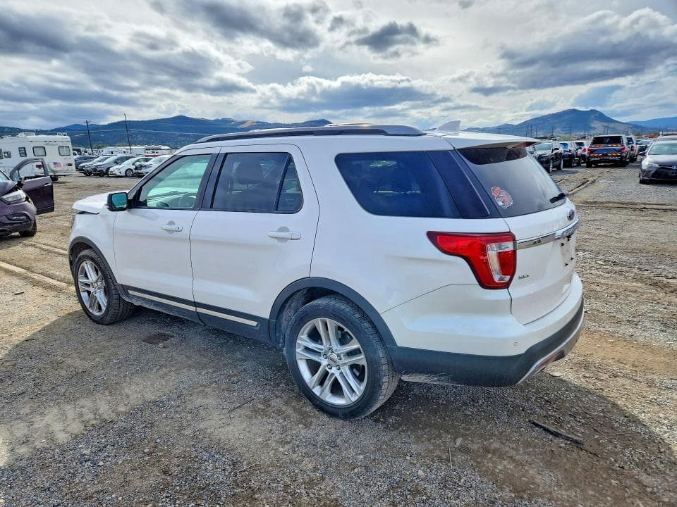 2017 FORD EXPLORER XLT 2