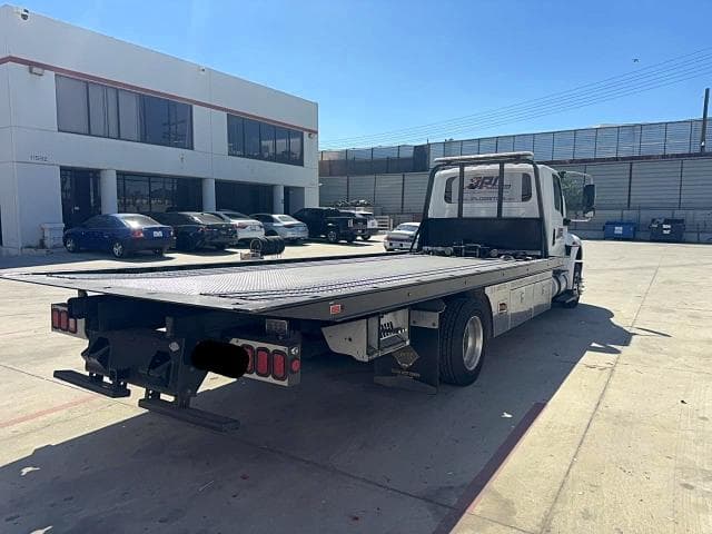 2019 INTERNATIONAL MV607 4