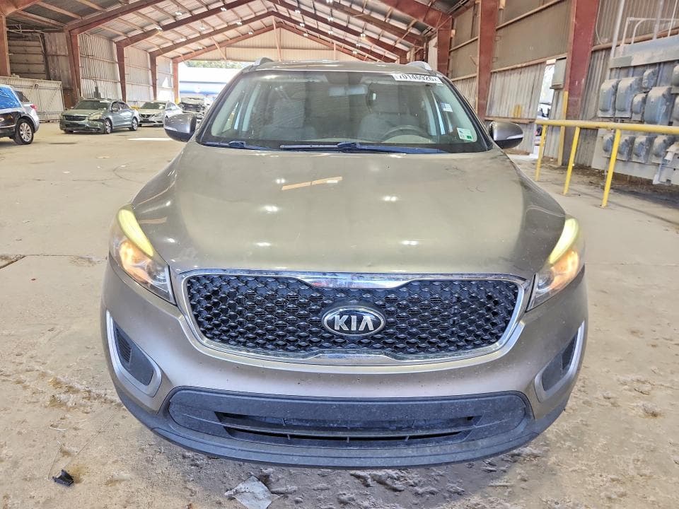 2017 KIA SORENTO LX 5