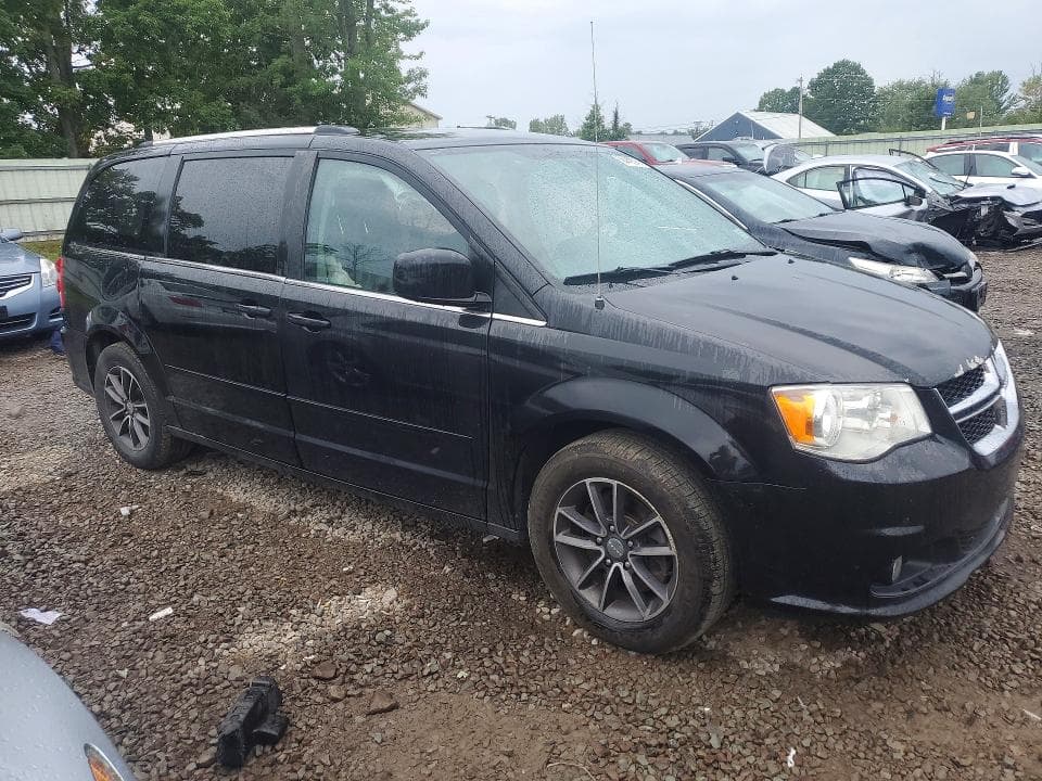 2017 DODGE GRAND CARAVAN SXT 4