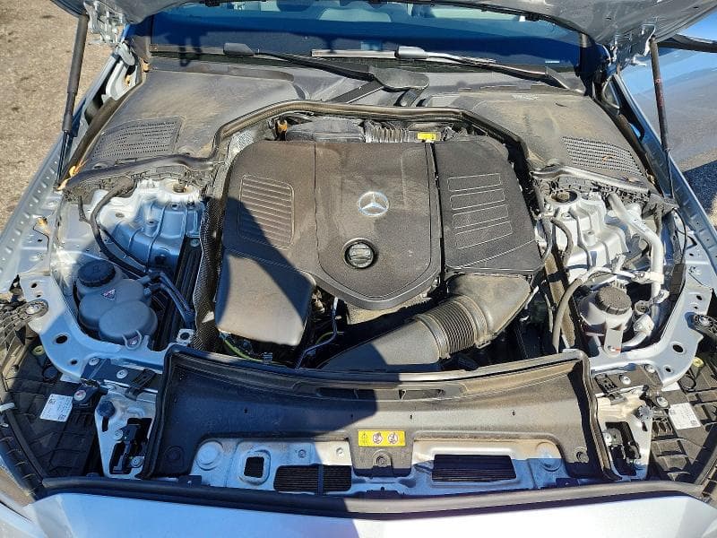 2025 MERCEDES-BENZ C 300 11