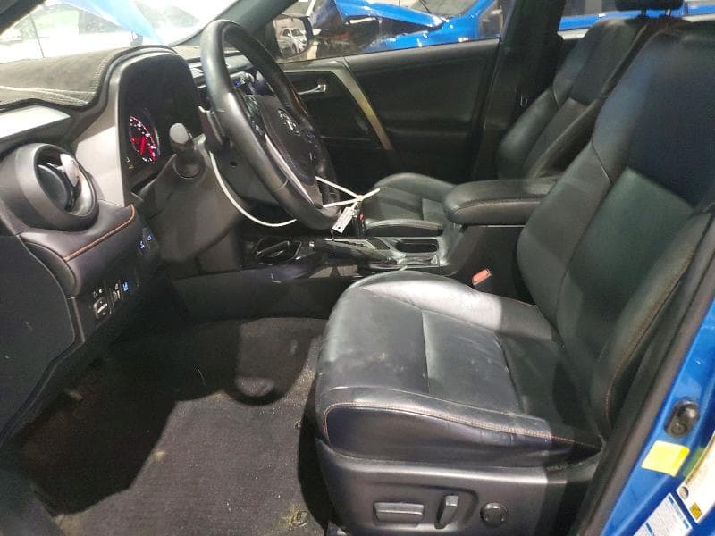 2017 TOYOTA RAV4 SE 7