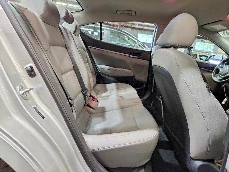 2018 HYUNDAI ELANTRA SEL 10