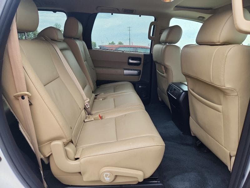 2018 TOYOTA SEQUOIA LIMITED 11