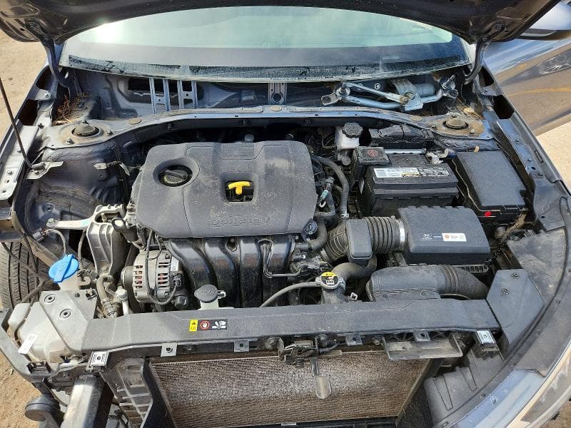 2019 HYUNDAI ELANTRA SE 11