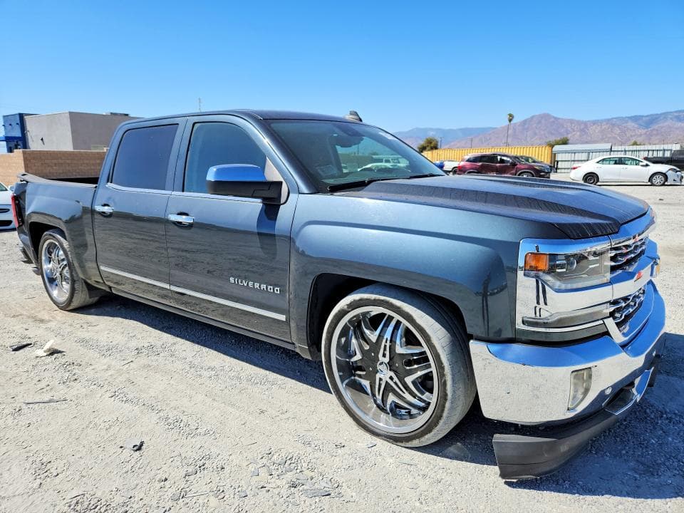 2017 CHEVROLET SILVERADO C1500 LTZ 4