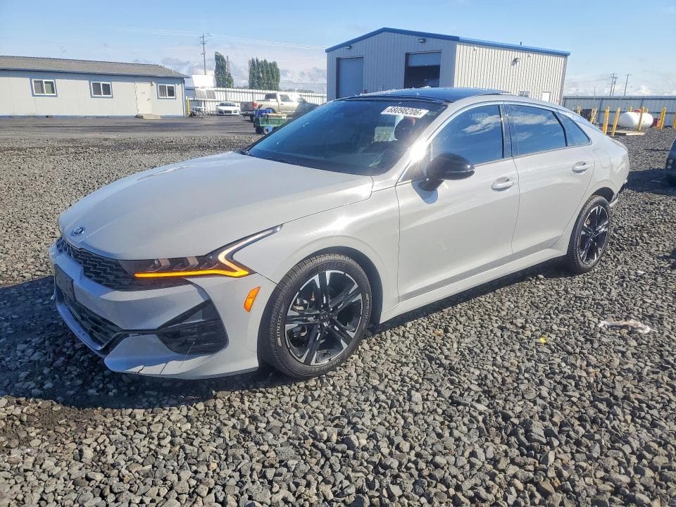 2021 KIA K5 GT LINE
