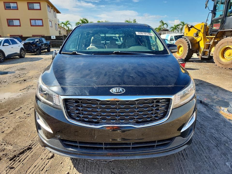 2019 KIA SEDONA LX 5