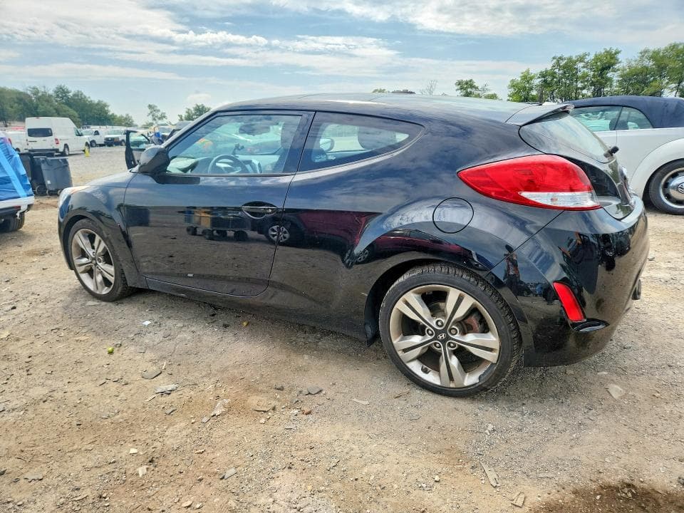 2017 HYUNDAI VELOSTER VALUE EDITION 2