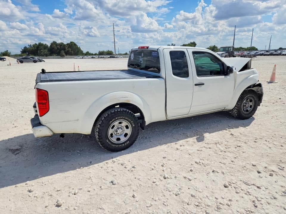 2019 NISSAN FRONTIER S 3
