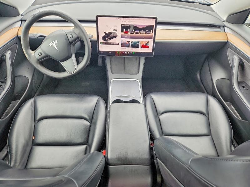 2023 TESLA MODEL 3 8