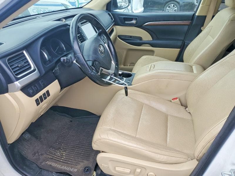 2017 TOYOTA HIGHLANDER LIMITED 7