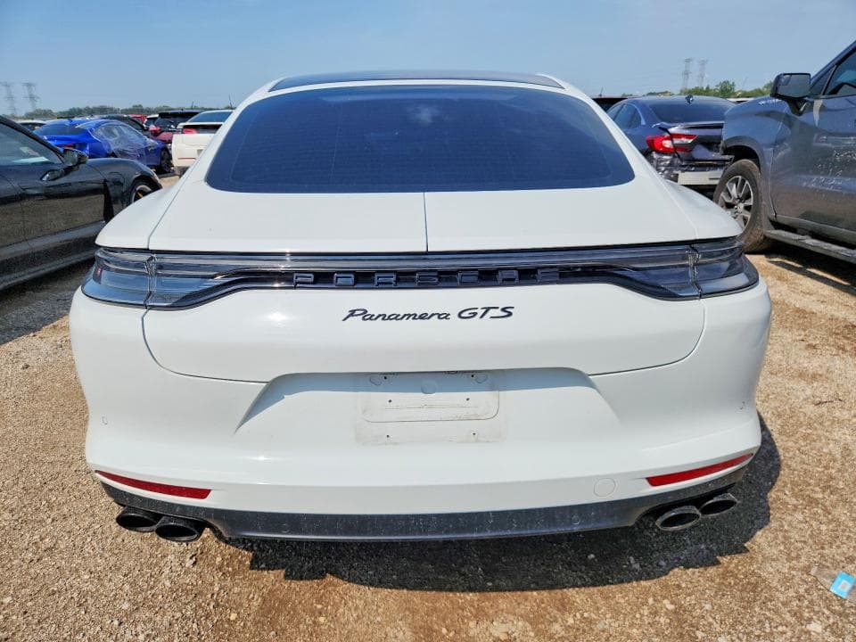 2022 PORSCHE PANAMERA GTS 6