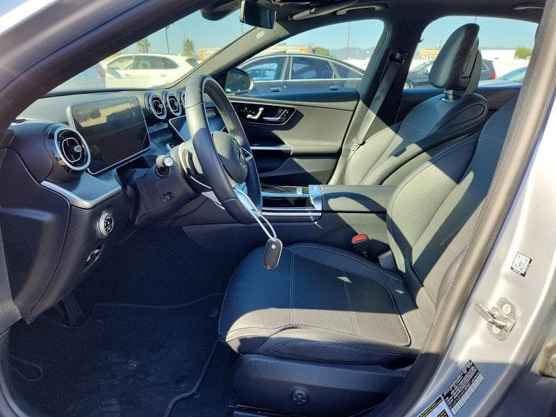 2025 MERCEDES-BENZ C 300 7