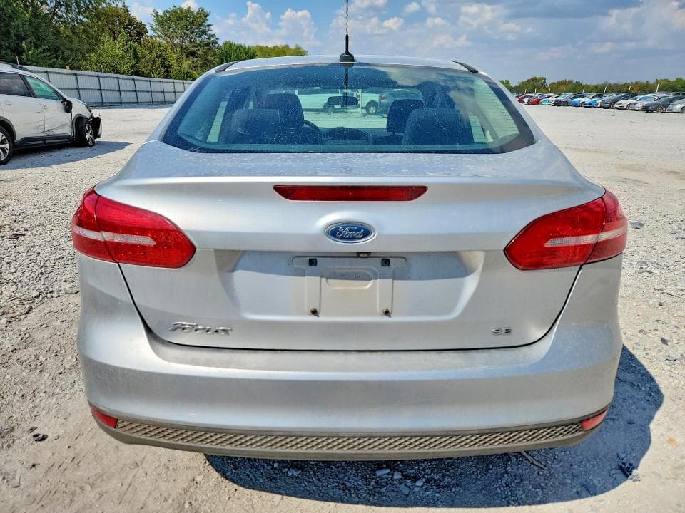 2018 FORD FOCUS SE 6