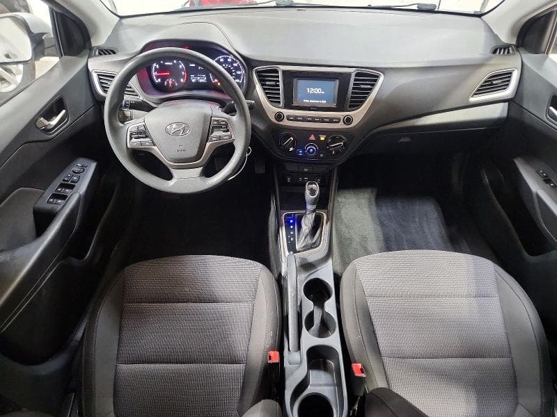 2020 HYUNDAI ACCENT SE 8