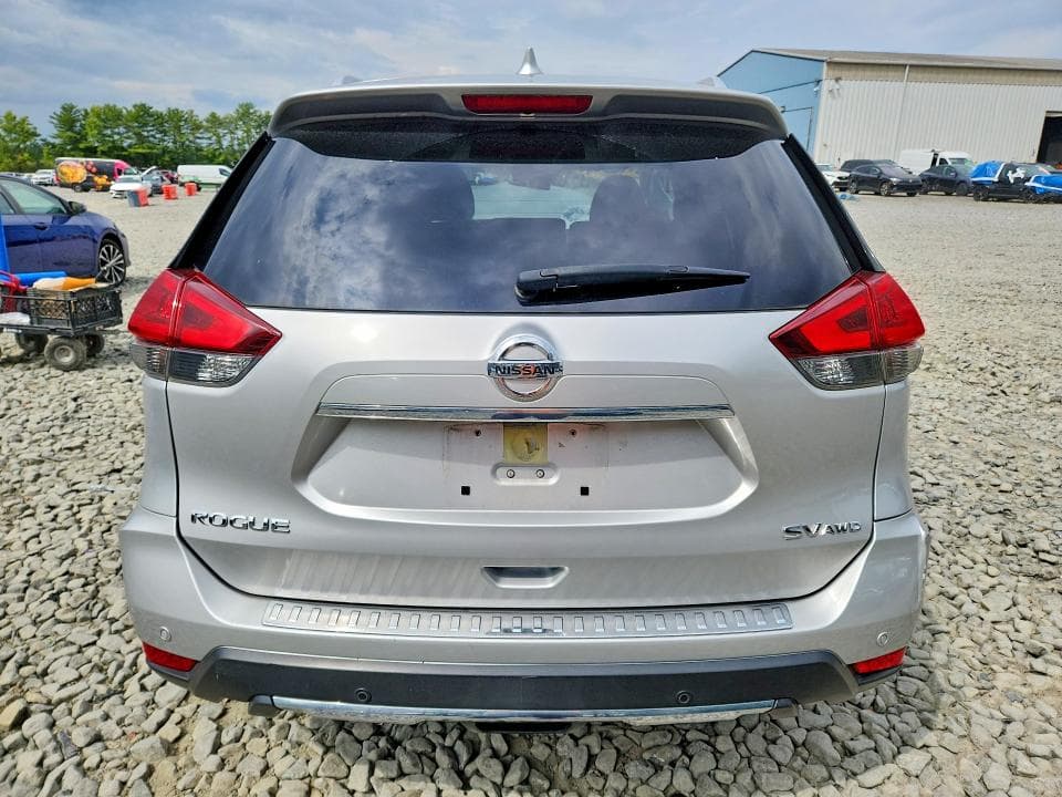 2020 NISSAN ROGUE SV 6