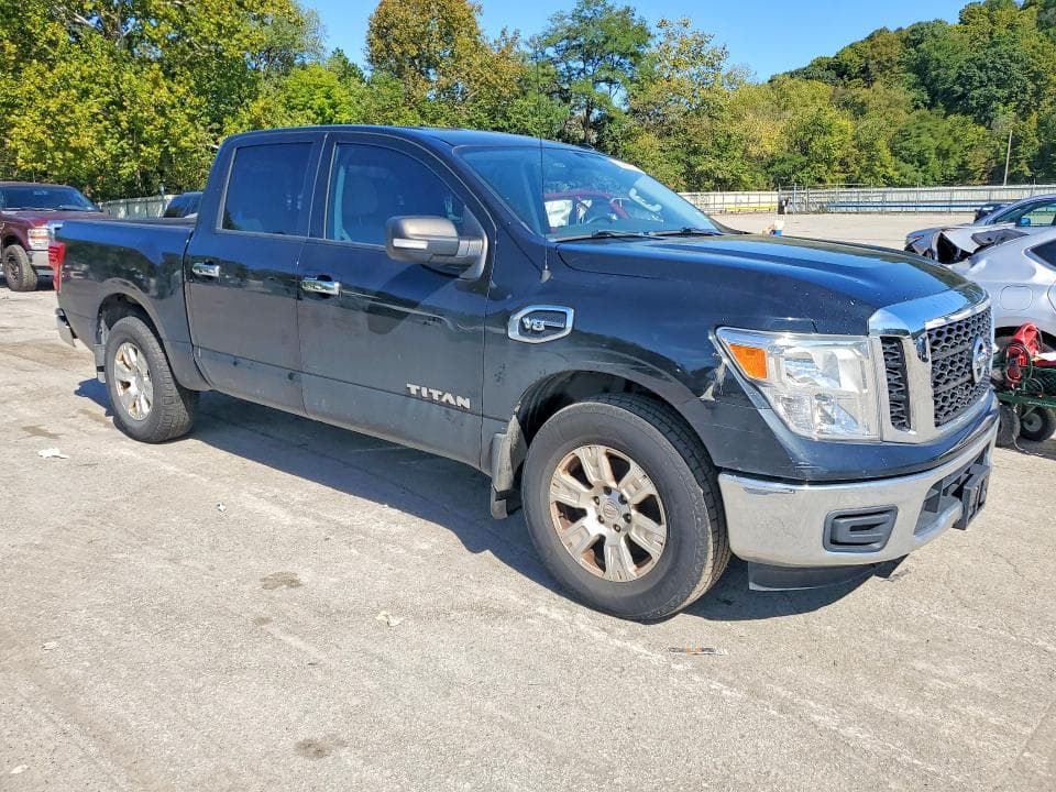 2017 NISSAN TITAN S 4