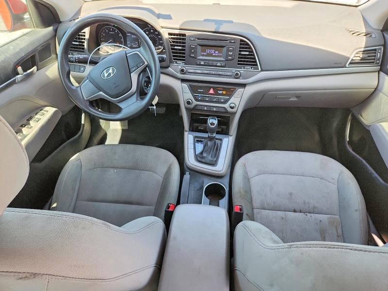 2017 HYUNDAI ELANTRA SE 8